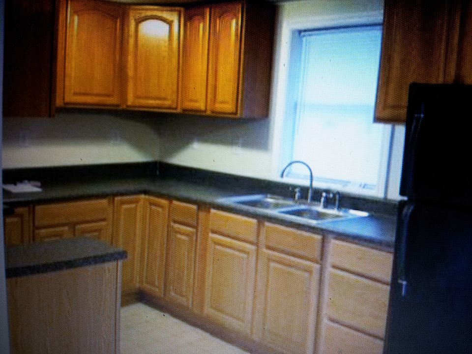 2nd image of 1912 Beverly Rd