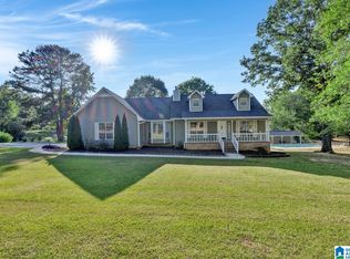 8700 Timber Ln, Kimberly, AL 35091
