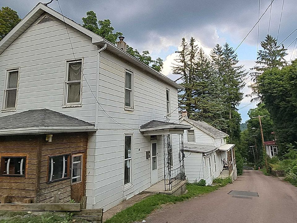 2nd image of 34 N Water St