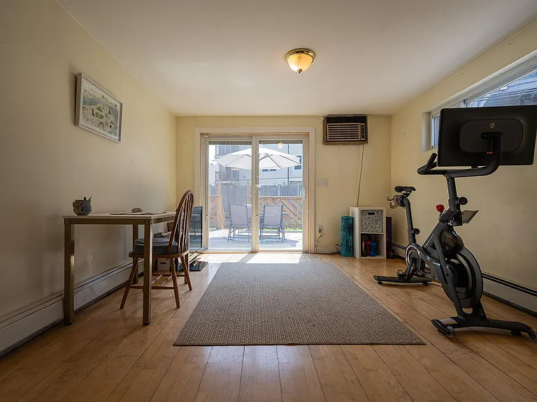 35 Jenkins St — Photo 6