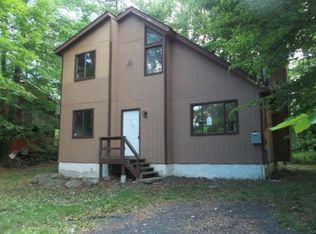 9144 Brandywine Dr, Tobyhanna, PA 18466