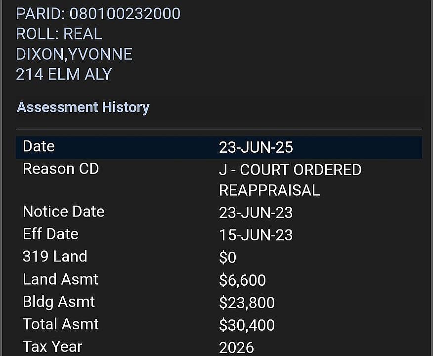 2nd image of 214 Elm Aly