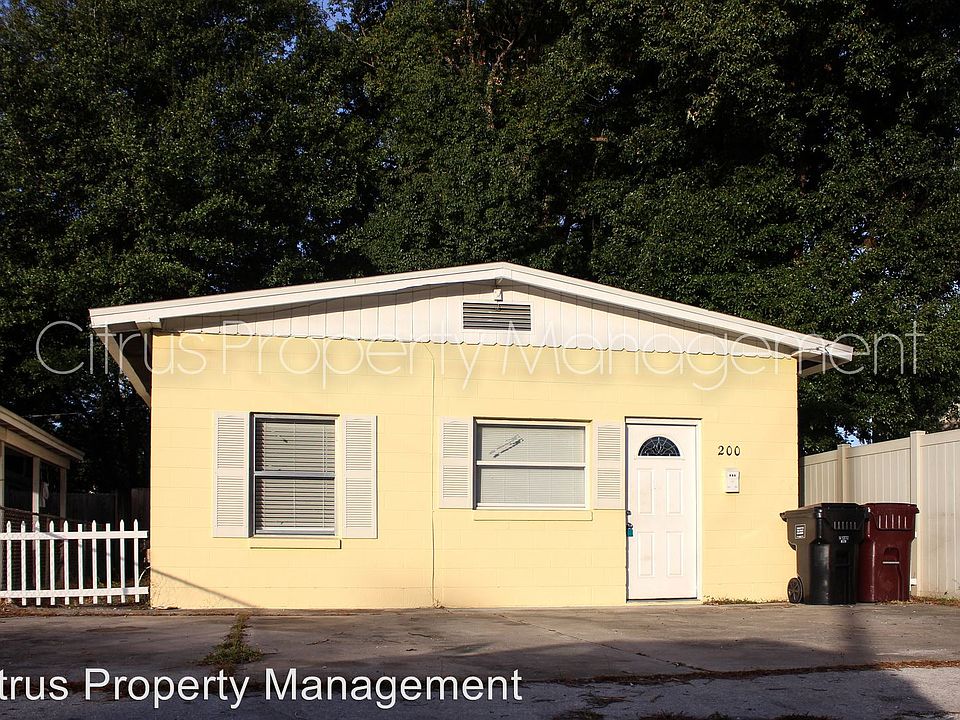 1st image of 200 N Lakewood Dr