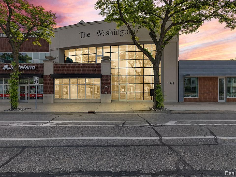 1st image of 1021 Washington Ave Unit B