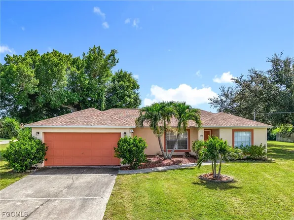 4216 SE 7th Ave, Cape Coral, FL 33904