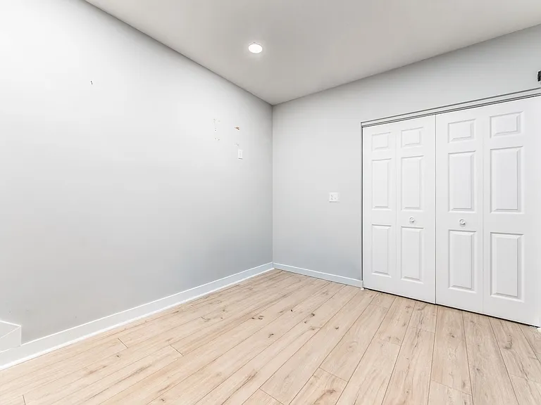 271 Neruda Ave — Photo 58