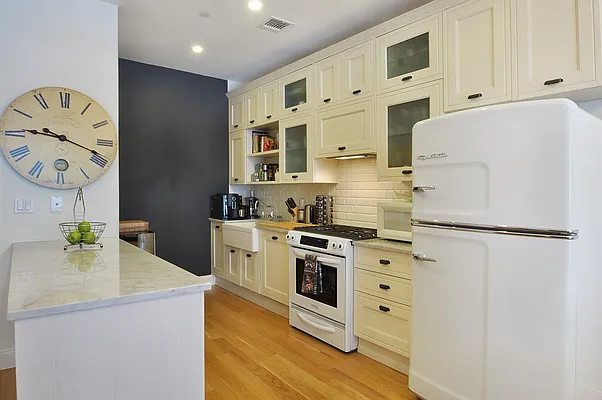 Sold by Corcoran | media 2