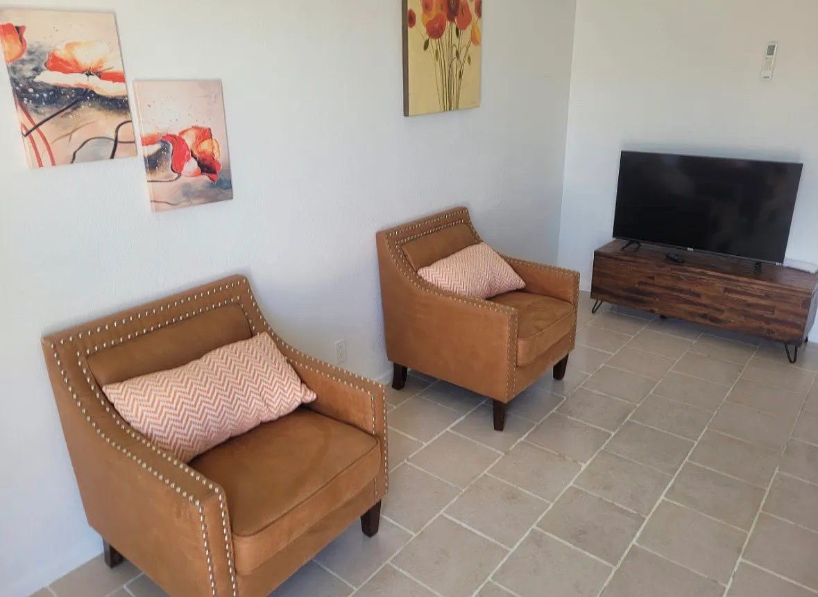 1 bed, 1000 sqft, $1,000 — Photo 3