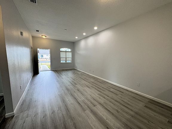 3rd image of 35 Rosecroft Ln #B