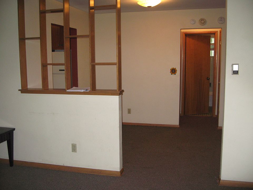 1st image of 714 Stryker Ave APT 8