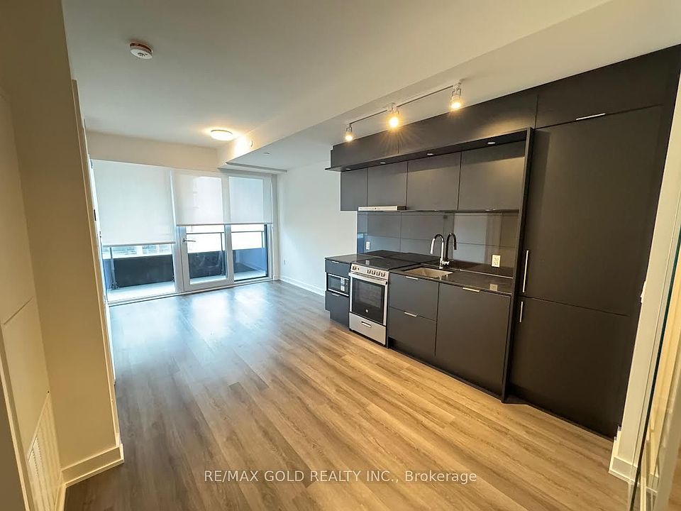 1st image of 448 Burnhamthorpe Rd W #2412