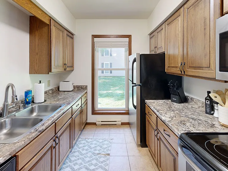 High Point Commons Apartments — Photo 73