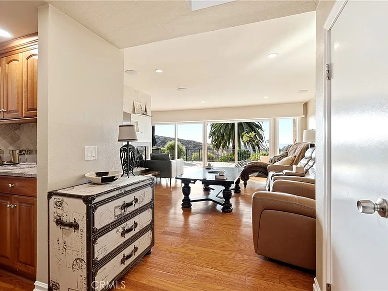 2235 El Capitan Dr — Photo 13