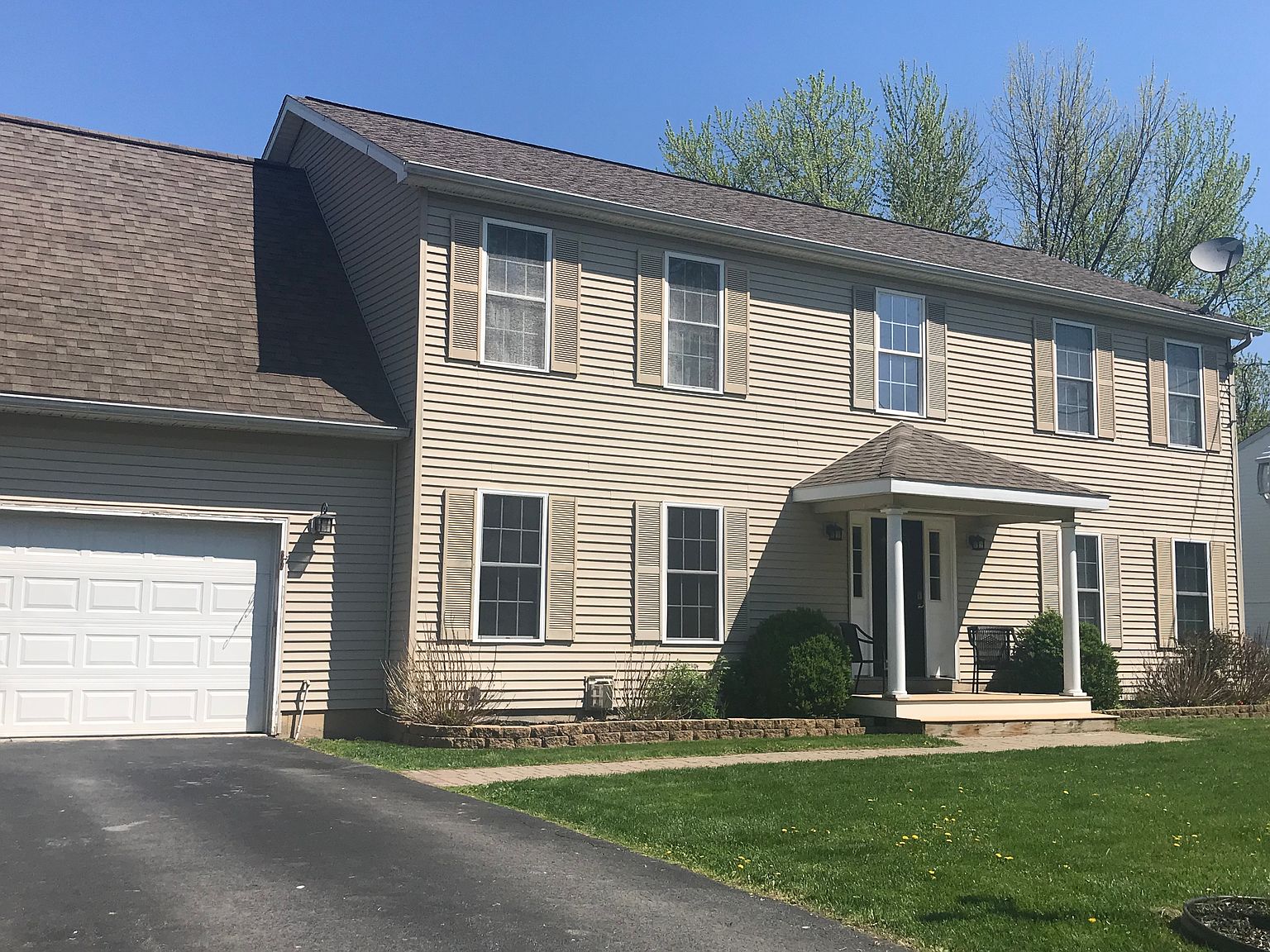 254 New York Ave, Cohoes, NY 12047 Zillow