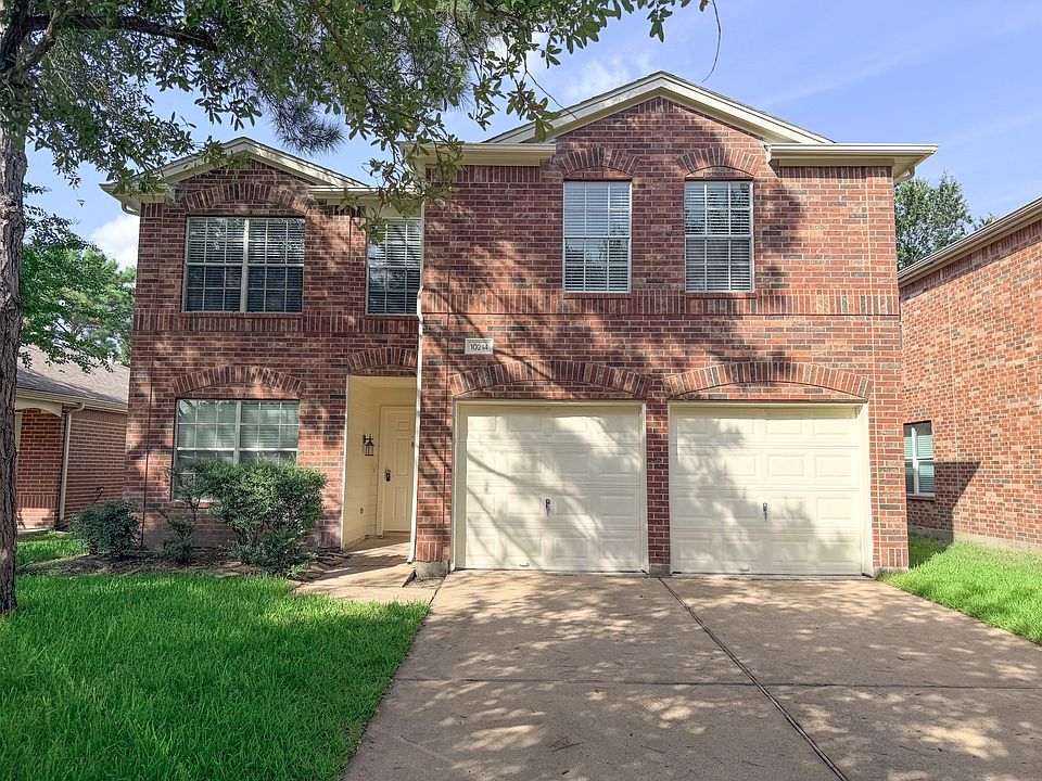 1st image of 10214 E Summit Canyon Dr