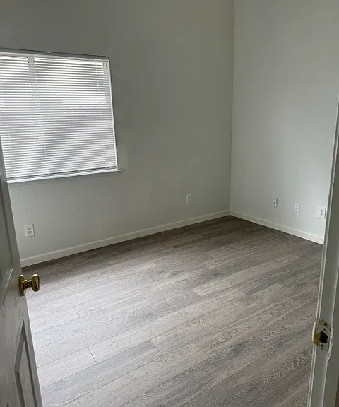 9568 Castlecave Way — Photo 6