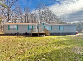319 Windy Hill Ln, Charlotte Court House, VA 23923