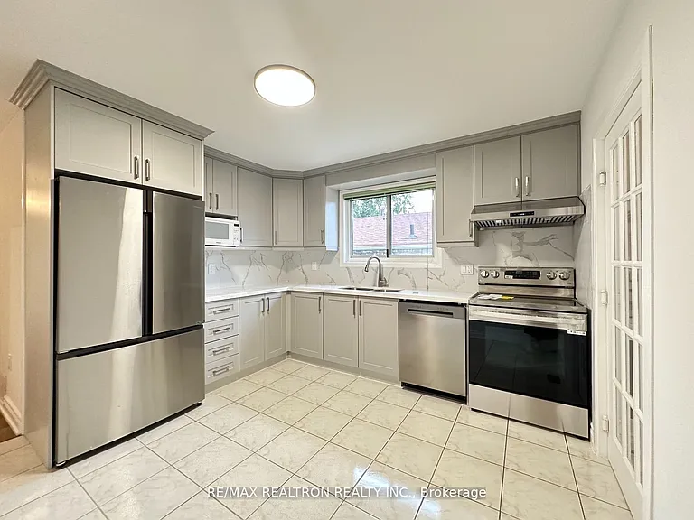 129 Sexton Cres #MAIN — Photo 5