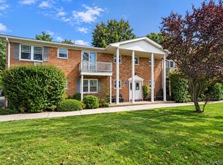 219 Fairharbor Drive #219, Patchogue, NY 11772