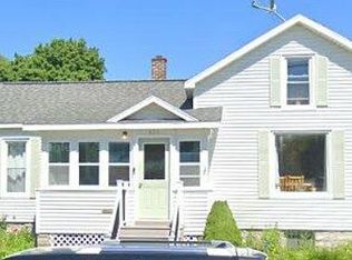 303 S 8th Ave, Alpena, MI 49707