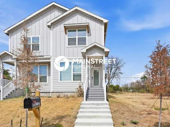 1059 E Oleander St, Fort Worth, TX 76104