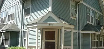 2438 18th Ave S — Photo 2