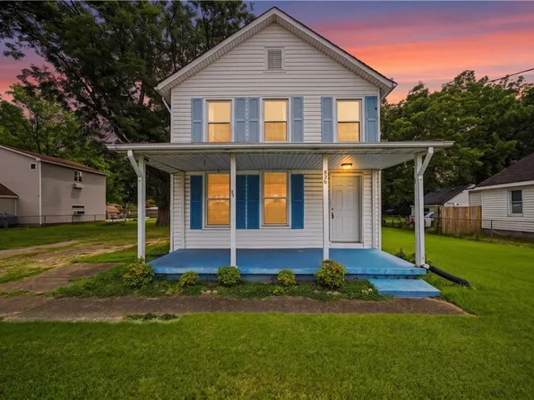 826 Pecan Point Rd, Norfolk, VA 23502