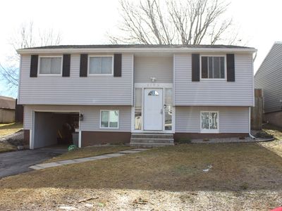 4195 Burningtree Rd, Liverpool, NY, 13090