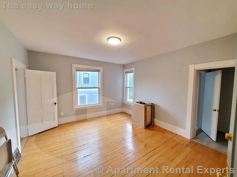 146 Highland Ave #4 — Photo 7