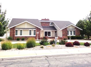 2740 Thunderbird Dr, Hays, KS 67601