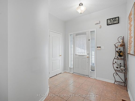 4th image of 23 Ashmere Rd