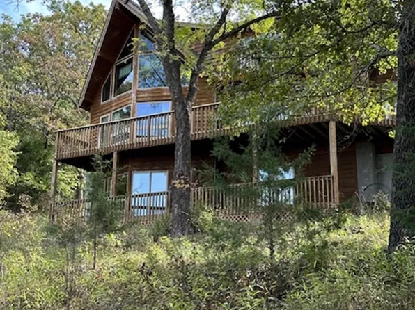 30155 Fischer Pl, Edwards, MO 65326