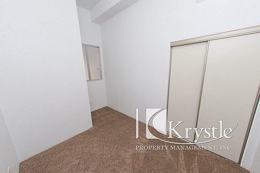 5th image of 714 Curtola Pkwy APT A