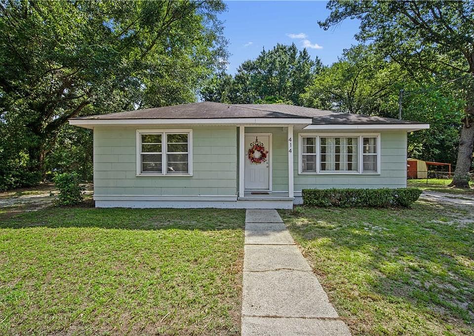 1st image of 414 Powell Ln