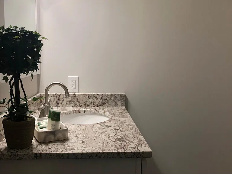 23 E 3rd St #1 — Photo 9