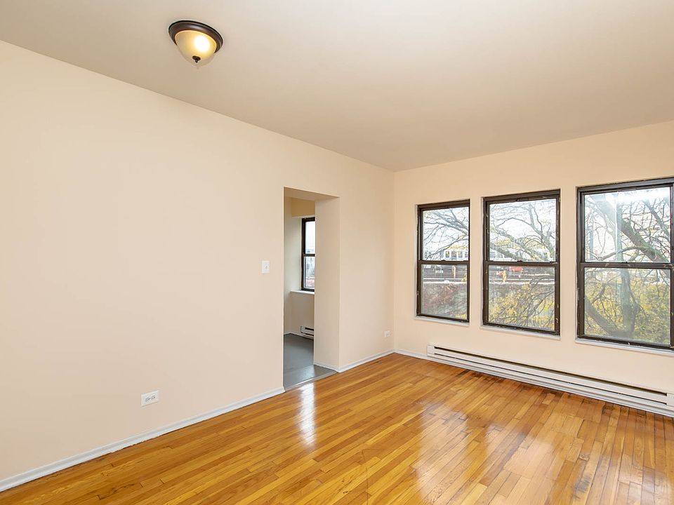 1st image of 1724 W Jonquil Ter #17242A