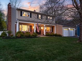 25 Jay St, Roxbury Twp., NJ 07876
