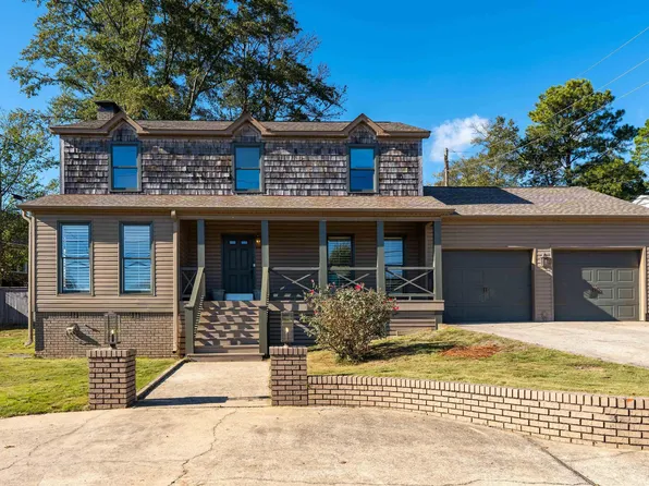 2100 Shades Crest Rd, Vestavia Hills, AL 35216