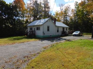 968 Main Rd, Carmel, ME 04419