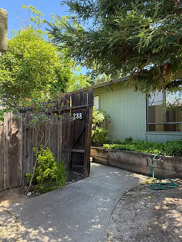 288 W El Pintado #288 Photo 1