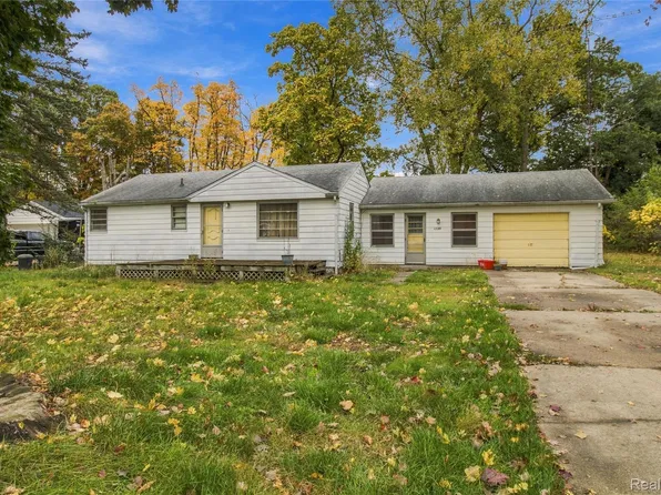 11380 Wing Dr, Clio, MI 48420
