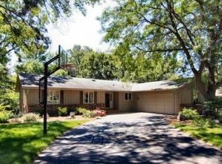 15713 Dawn Dr, Minnetonka, MN 55345