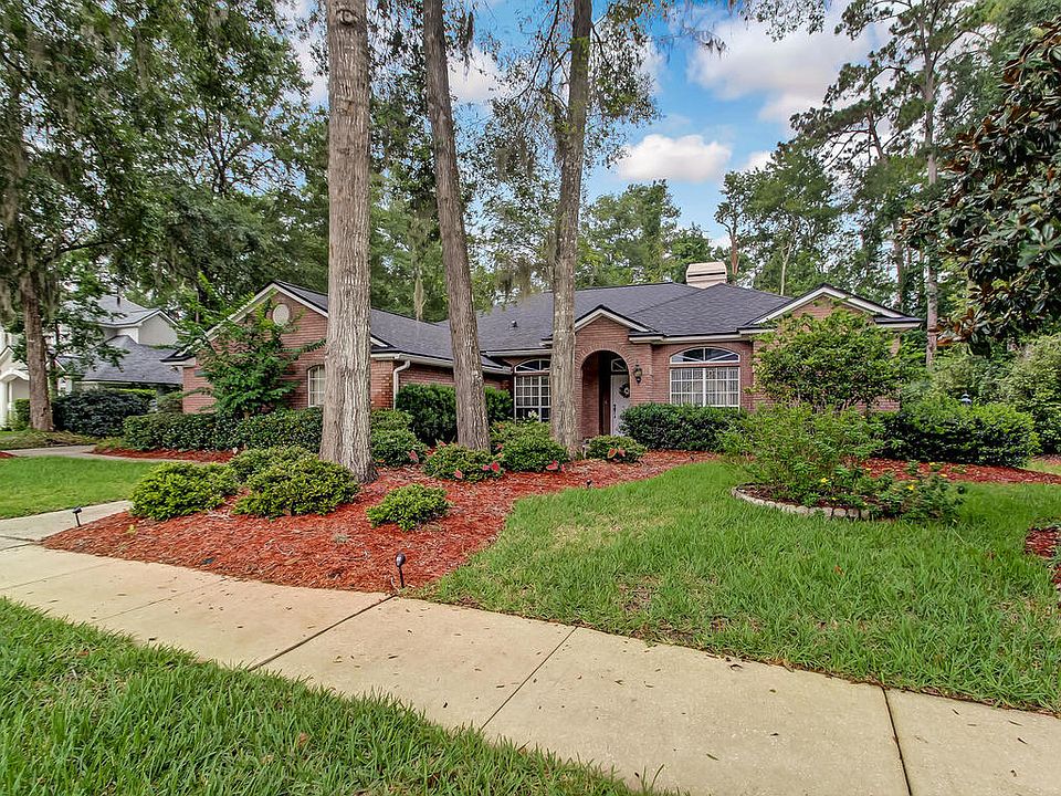 1st image of 12728 Edenbridge Ct