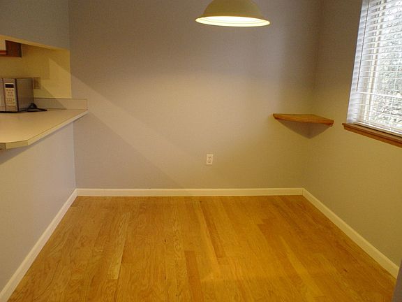 4th image of 18200 73rd Ave NE Unit B203