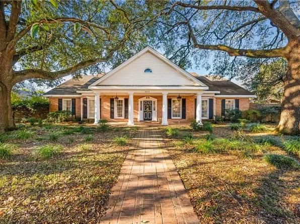 4210 Wellington Blvd, Alexandria, LA 71303