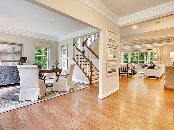 2nd image of 205 Margarets Glen Ln