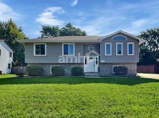 506 N 129th Infantry Dr, Joliet, IL
