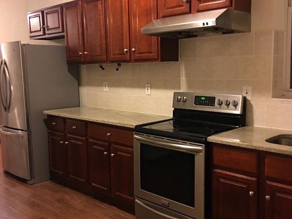 2nd image of 1219 Mount Vernon St Floor 2
