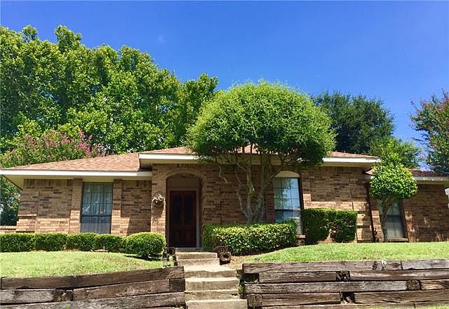 1st image of 3730 Queenswood Ln