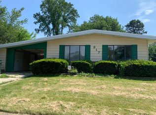 317 Sioux St, Park Forest, IL 60466